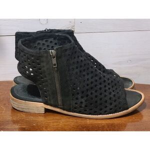 Musse & Cloud shoes Women's 9.5 Black Peep Toe Bootie